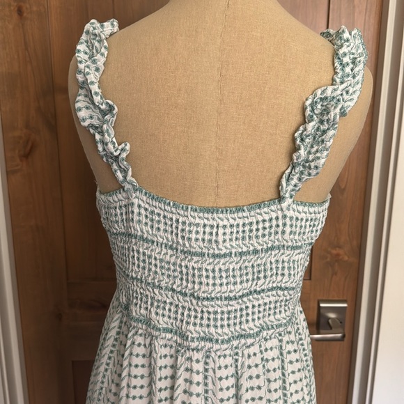 Jessica Simpson White and Blue Maxi Dress - Picture 4 of 10